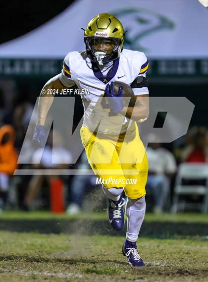 Thumbnail 2 in Saint Thomas @ Atlantic (FHSAA 5A District 14 Regional Final) photogallery.