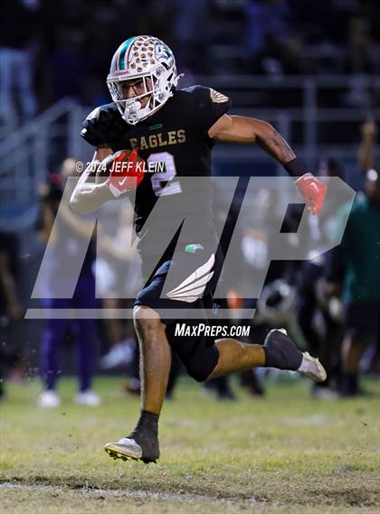 Thumbnail 3 in Saint Thomas @ Atlantic (FHSAA 5A District 14 Regional Final) photogallery.