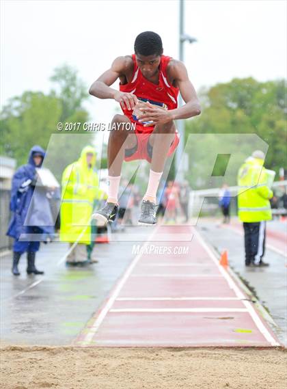 Thumbnail 2 in 50th Annual Loucks Games (Men's Triple Jump) photogallery.