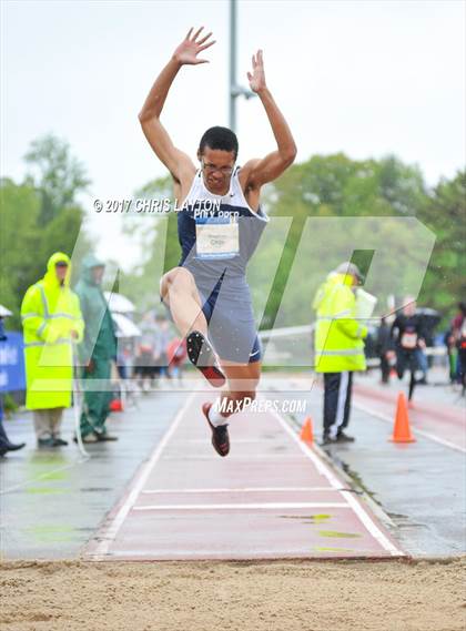 Thumbnail 2 in 50th Annual Loucks Games (Men's Triple Jump) photogallery.