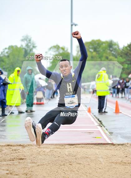 Thumbnail 1 in 50th Annual Loucks Games (Men's Triple Jump) photogallery.