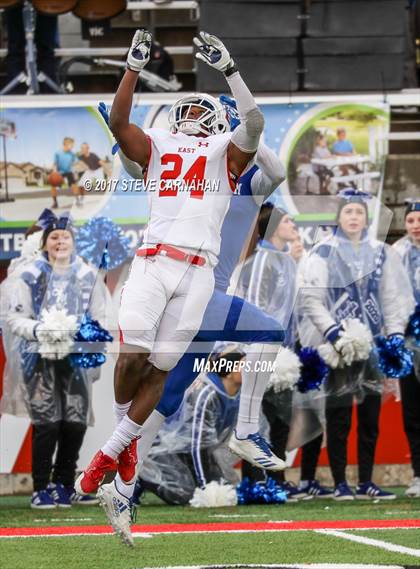Thumbnail 3 in East vs. Bingham (UHSAA 6A Final) photogallery.