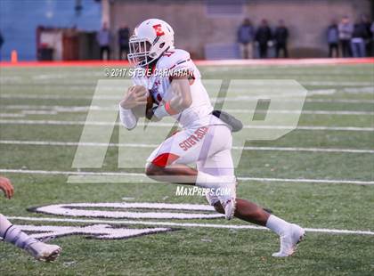 Thumbnail 2 in East vs. Bingham (UHSAA 6A Final) photogallery.