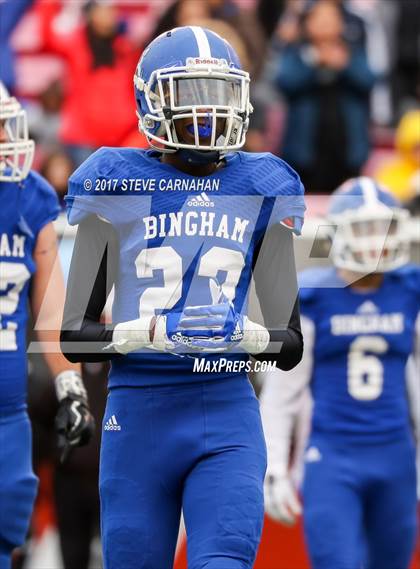 Thumbnail 3 in East vs. Bingham (UHSAA 6A Final) photogallery.