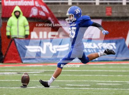 Thumbnail 3 in East vs. Bingham (UHSAA 6A Final) photogallery.