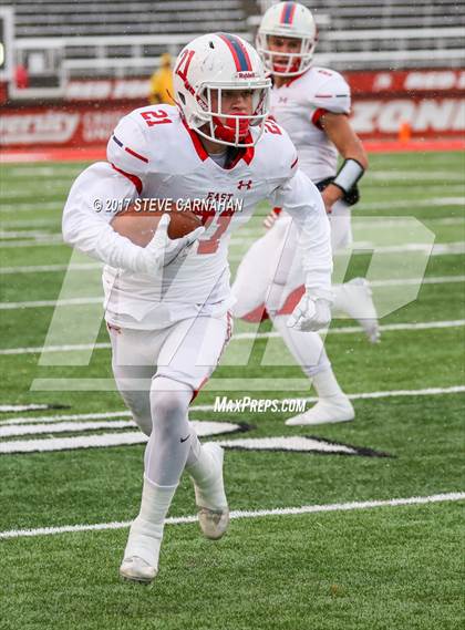 Thumbnail 1 in East vs. Bingham (UHSAA 6A Final) photogallery.
