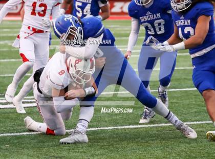 Thumbnail 3 in East vs. Bingham (UHSAA 6A Final) photogallery.