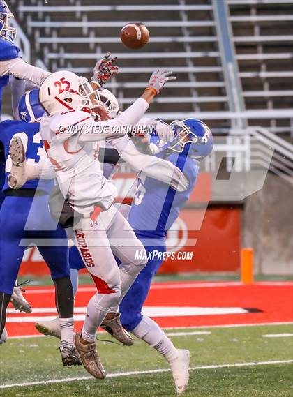 Thumbnail 2 in East vs. Bingham (UHSAA 6A Final) photogallery.