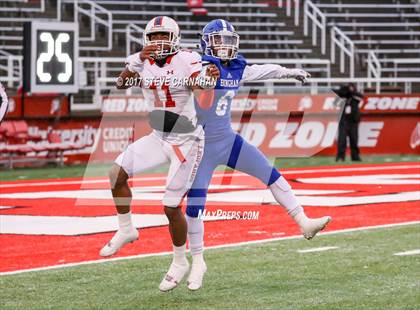 Thumbnail 3 in East vs. Bingham (UHSAA 6A Final) photogallery.