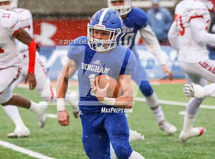 Thumbnail 3 in East vs. Bingham (UHSAA 6A Final) photogallery.