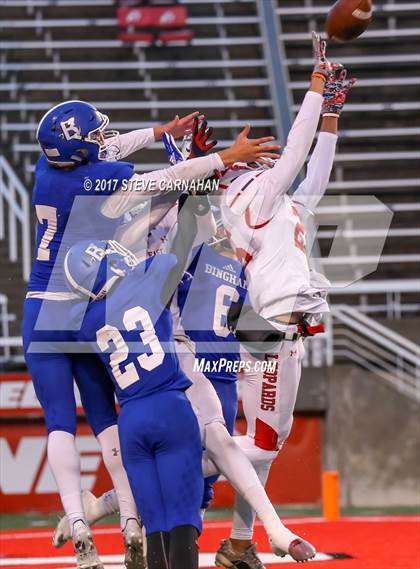Thumbnail 1 in East vs. Bingham (UHSAA 6A Final) photogallery.