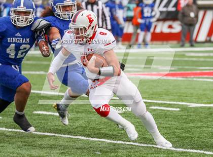 Thumbnail 3 in East vs. Bingham (UHSAA 6A Final) photogallery.