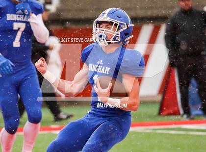 Thumbnail 2 in East vs. Bingham (UHSAA 6A Final) photogallery.