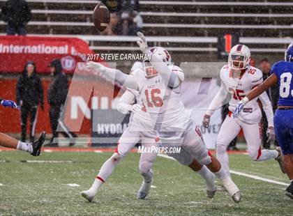 Thumbnail 3 in East vs. Bingham (UHSAA 6A Final) photogallery.