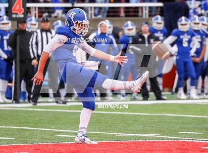 Thumbnail 2 in East vs. Bingham (UHSAA 6A Final) photogallery.