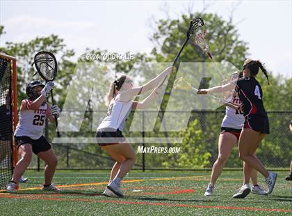 Thumbnail 3 in Fitch vs. Warde (CIAC Class L Second Round) photogallery.