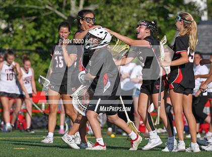 Thumbnail 2 in Fitch vs. Warde (CIAC Class L Second Round) photogallery.