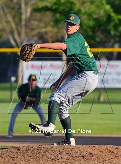 Thumbnail 2 in Live Oak @ Westmont photogallery.