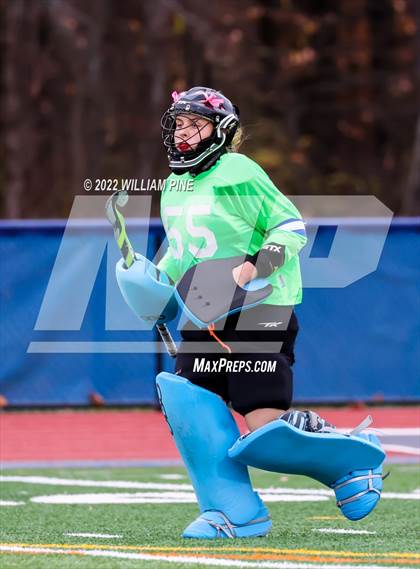 Thumbnail 2 in Carle Place  vs Rondout Valley (NYSPHSAA Class C Regional Final) photogallery.