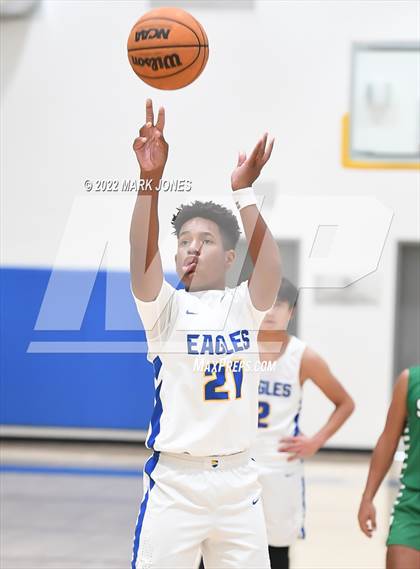 Thumbnail 3 in Phoenix Country Day vs. Salome (PCDS Desert Classic) photogallery.