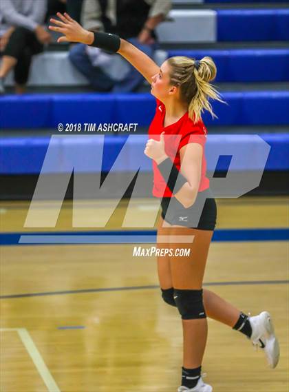 Thumbnail 1 in Rushville vs Greensburg photogallery.