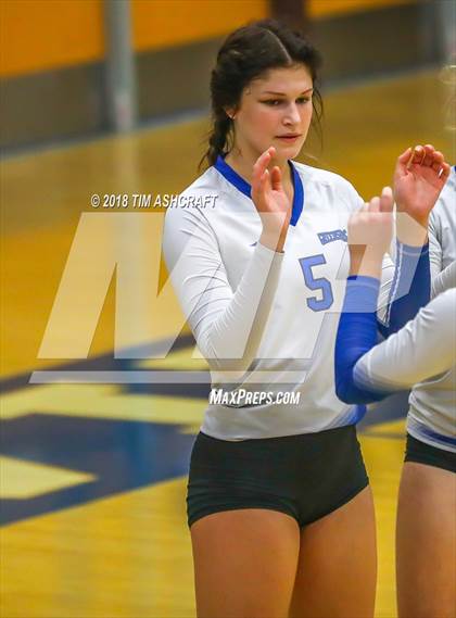 Thumbnail 1 in Rushville vs Greensburg photogallery.