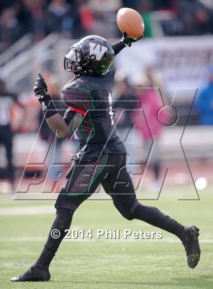 Thumbnail 3 in Ballou vs. Woodson (DCIAA Final) photogallery.