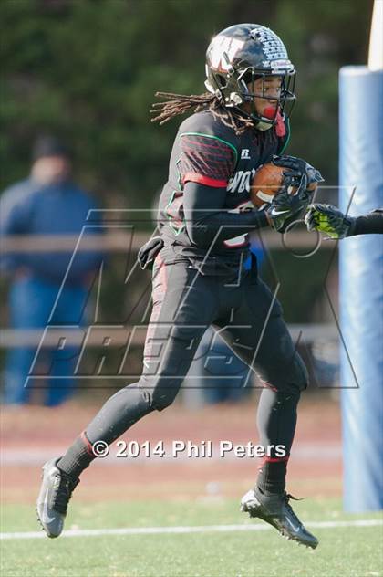 Thumbnail 1 in Ballou vs. Woodson (DCIAA Final) photogallery.