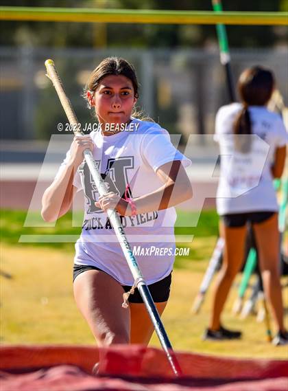 Thumbnail 3 in Chandler @ Hamilton (Girls) photogallery.