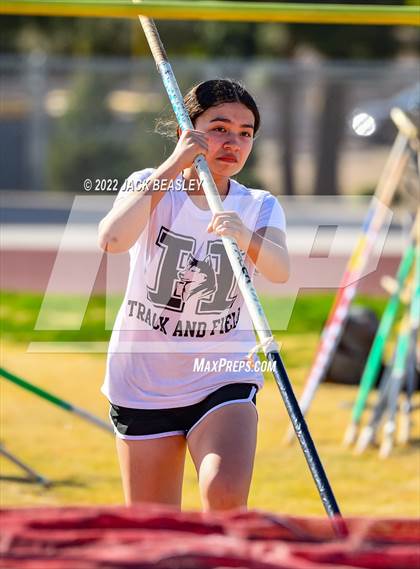 Thumbnail 2 in Chandler @ Hamilton (Girls) photogallery.