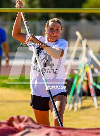 Thumbnail 3 in Chandler @ Hamilton (Girls) photogallery.