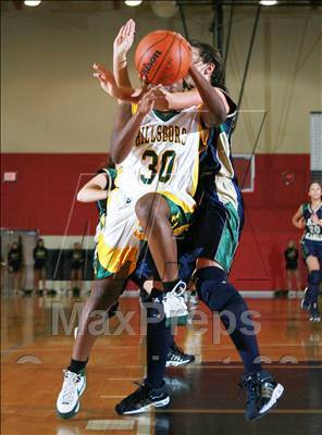 Thumbnail 2 in Hillsboro vs. Independence (3A District 11 League - Consolation)  photogallery.
