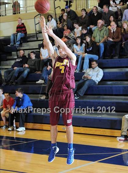 Thumbnail 3 in MBCA All-Star Game (Blue vs Maroon) photogallery.