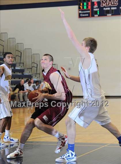 Thumbnail 3 in MBCA All-Star Game (Blue vs Maroon) photogallery.