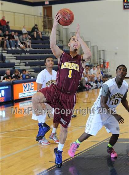 Thumbnail 1 in MBCA All-Star Game (Blue vs Maroon) photogallery.