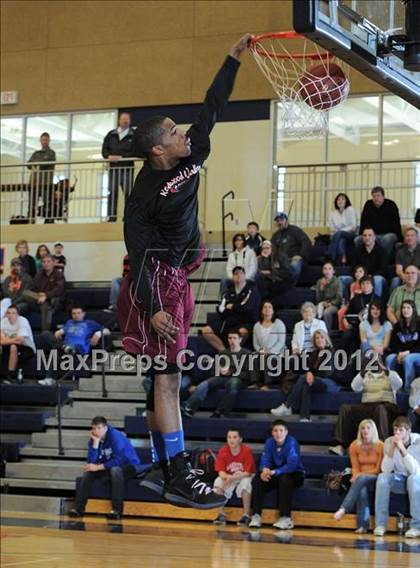 Thumbnail 3 in MBCA All-Star Game (Blue vs Maroon) photogallery.
