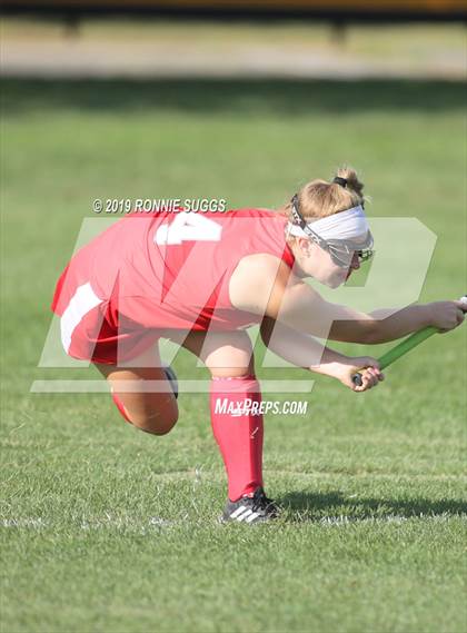 Thumbnail 1 in Conard @ Windsor photogallery.