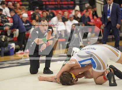 Thumbnail 3 in NYSPHAA Section XI Division I Finals photogallery.