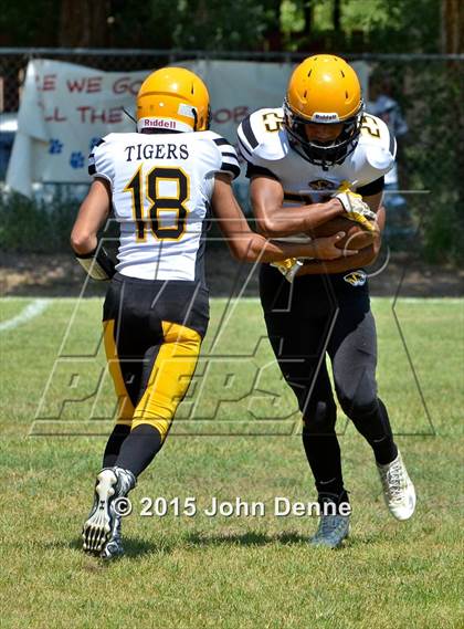 Thumbnail 1 in Raton @ McCurdy photogallery.