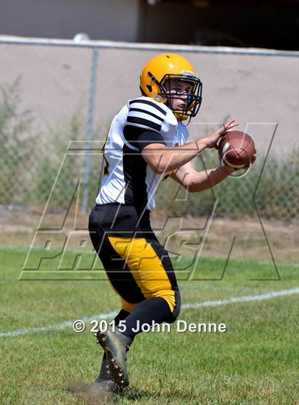 Thumbnail 3 in Raton @ McCurdy photogallery.