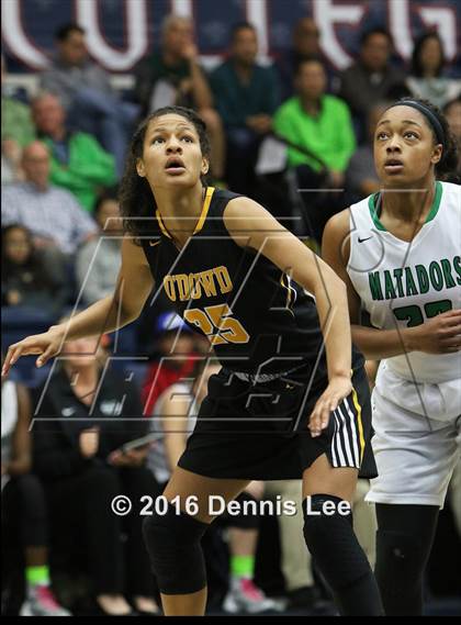 Thumbnail 1 in Miramonte vs. Bishop O'Dowd (CIF NCS D3 Final) photogallery.