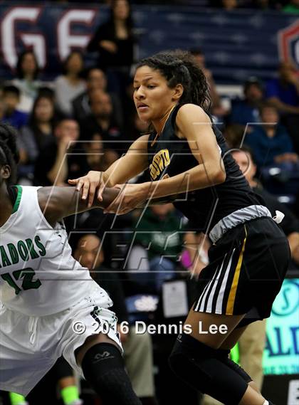 Thumbnail 3 in Miramonte vs. Bishop O'Dowd (CIF NCS D3 Final) photogallery.