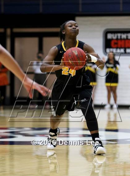 Thumbnail 2 in Miramonte vs. Bishop O'Dowd (CIF NCS D3 Final) photogallery.