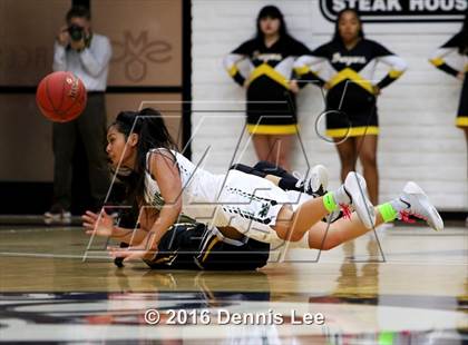Thumbnail 1 in Miramonte vs. Bishop O'Dowd (CIF NCS D3 Final) photogallery.