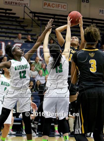 Thumbnail 3 in Miramonte vs. Bishop O'Dowd (CIF NCS D3 Final) photogallery.
