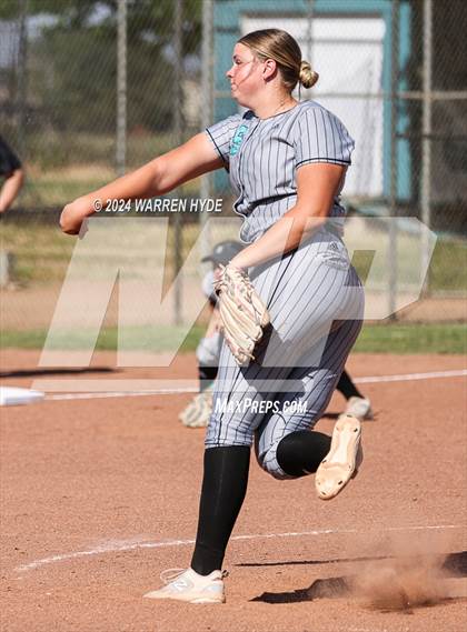 Thumbnail 1 in  Monterey Trail @ Sheldon (SJS Playoffs D1) photogallery.