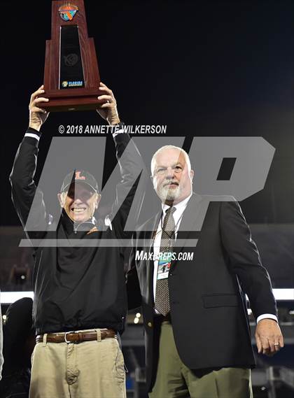 Thumbnail 3 in Lakeland vs. St. Thomas Aquinas (FHSAA 7A State Championship) photogallery.