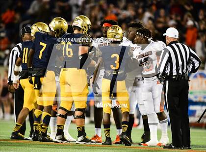 Thumbnail 1 in Lakeland vs. St. Thomas Aquinas (FHSAA 7A State Championship) photogallery.