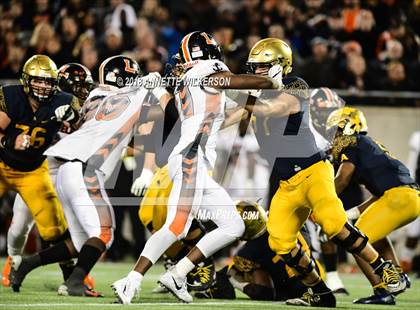 Thumbnail 1 in Lakeland vs. St. Thomas Aquinas (FHSAA 7A State Championship) photogallery.