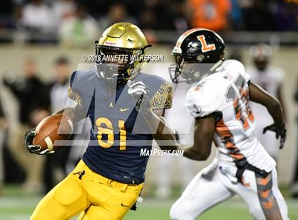 Thumbnail 1 in Lakeland vs. St. Thomas Aquinas (FHSAA 7A State Championship) photogallery.